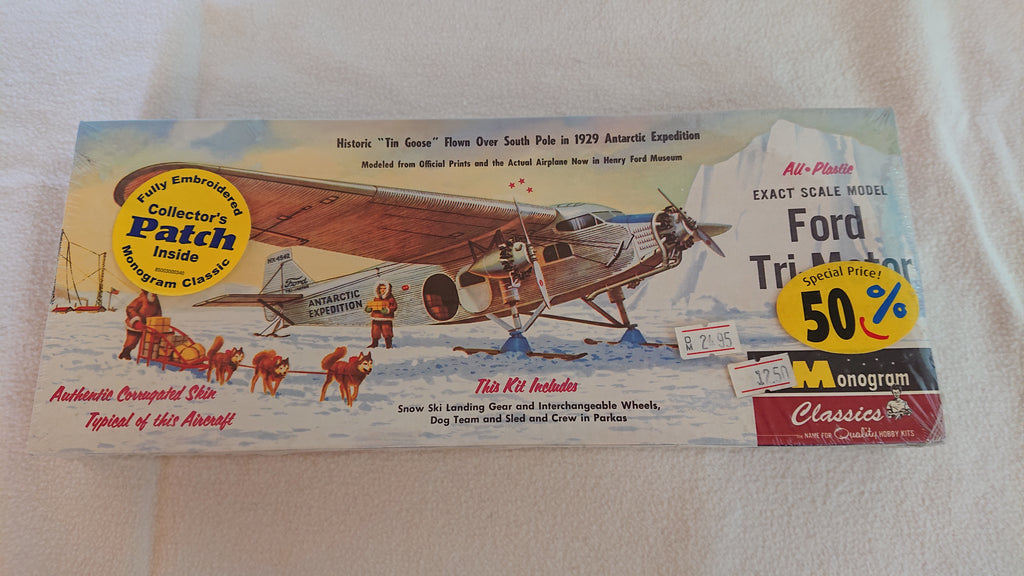 Monogram Classics 85-0015 Ford Tri-Motor 1:77