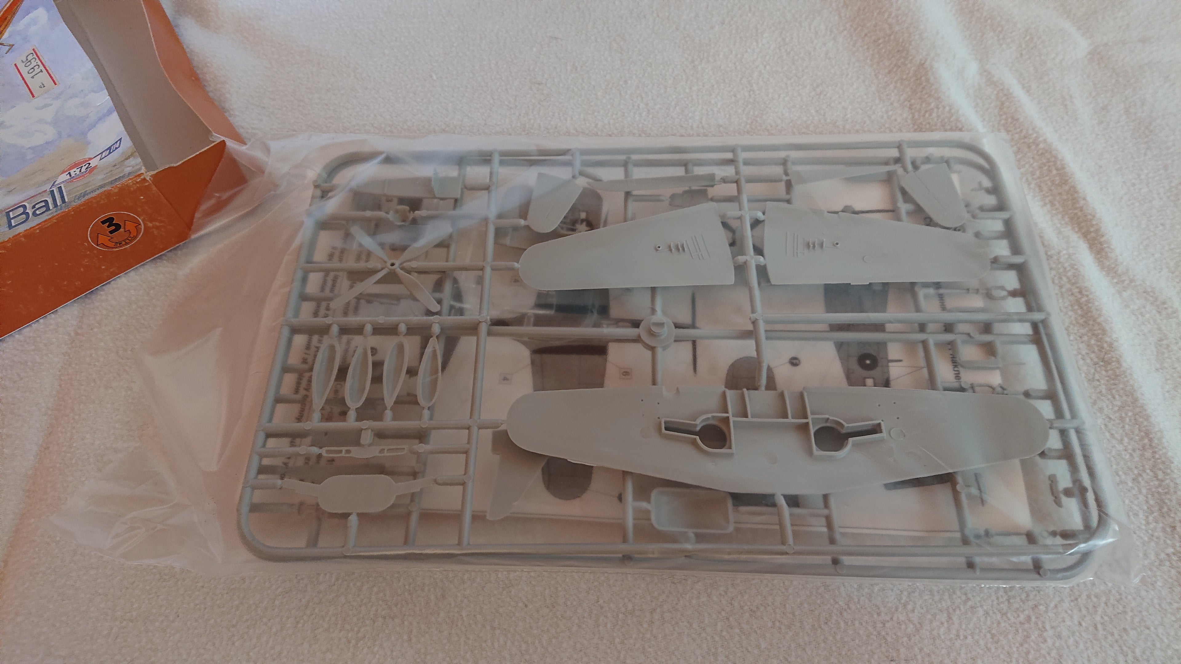 TOKO 114 Bell RP-63G Pin Ball 1:72