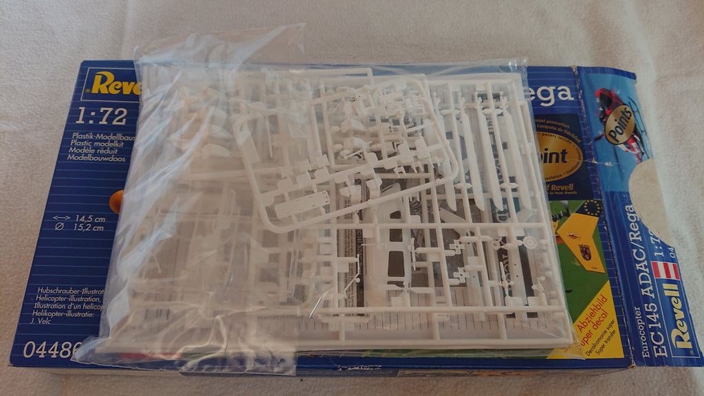 Revell 04486 Eurocopter EC145 ADAC/Rega 1:72