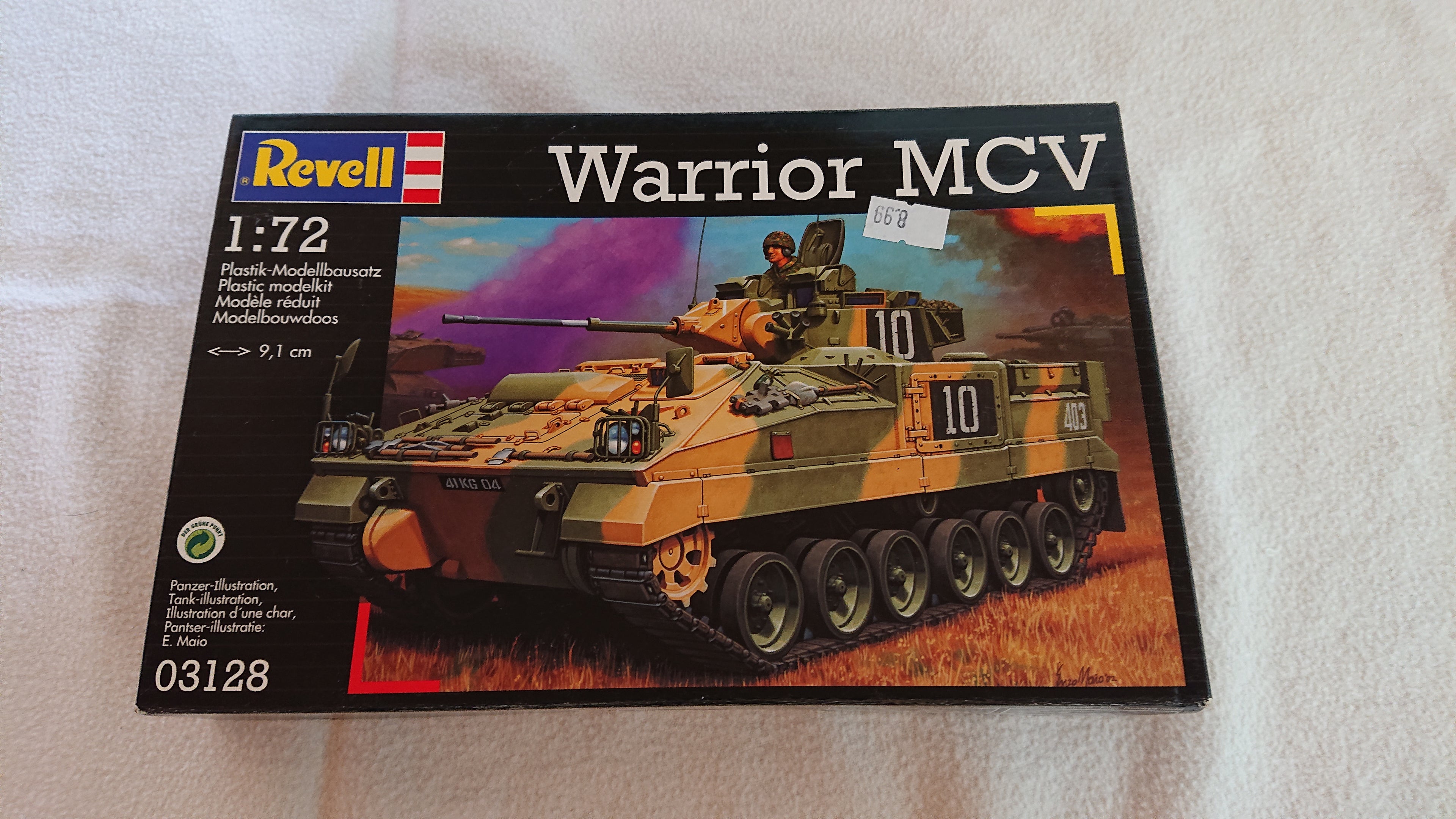 Revell 03128 Warrior MCV 1:72