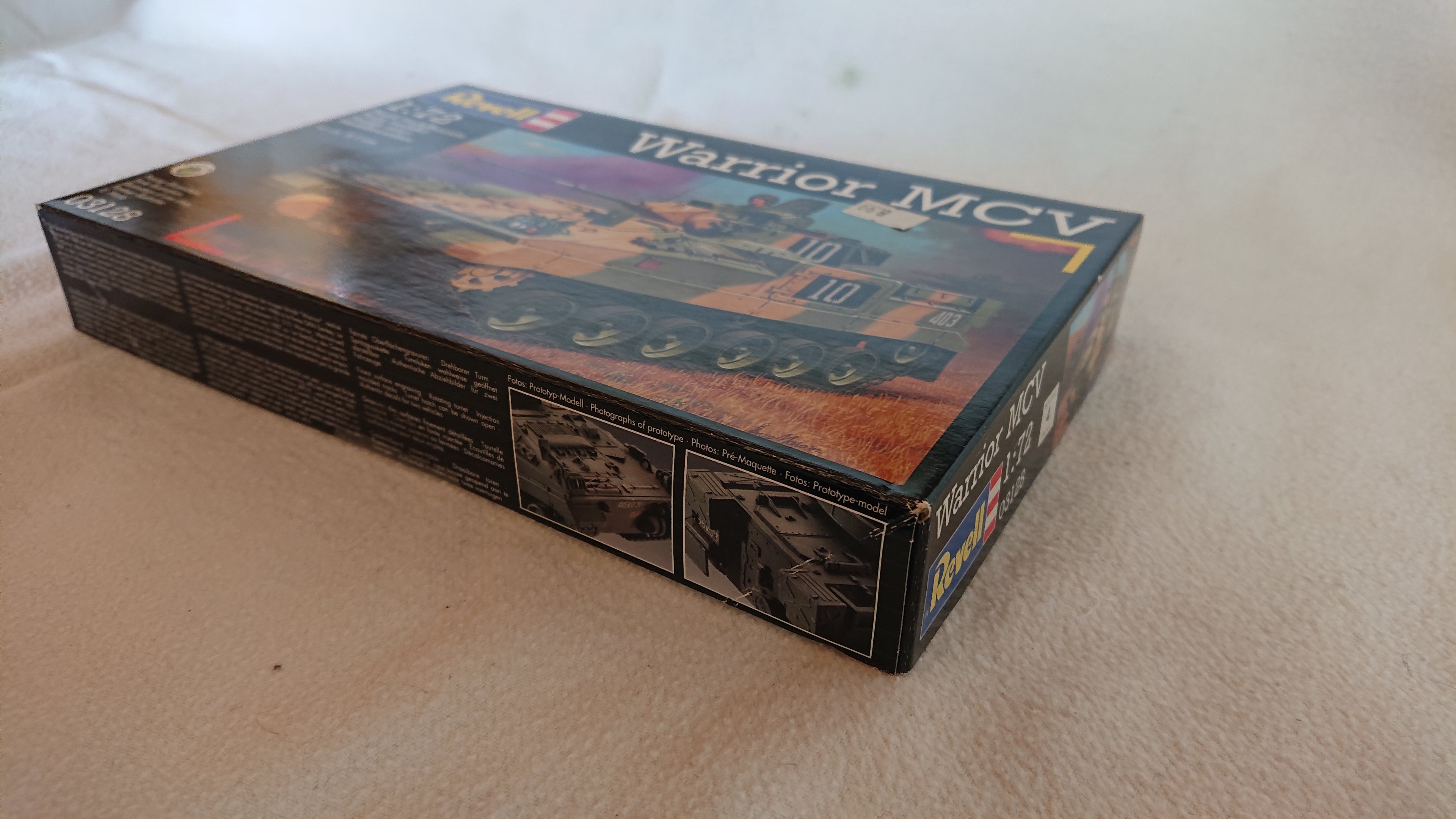 Revell 03128 Warrior MCV 1:72