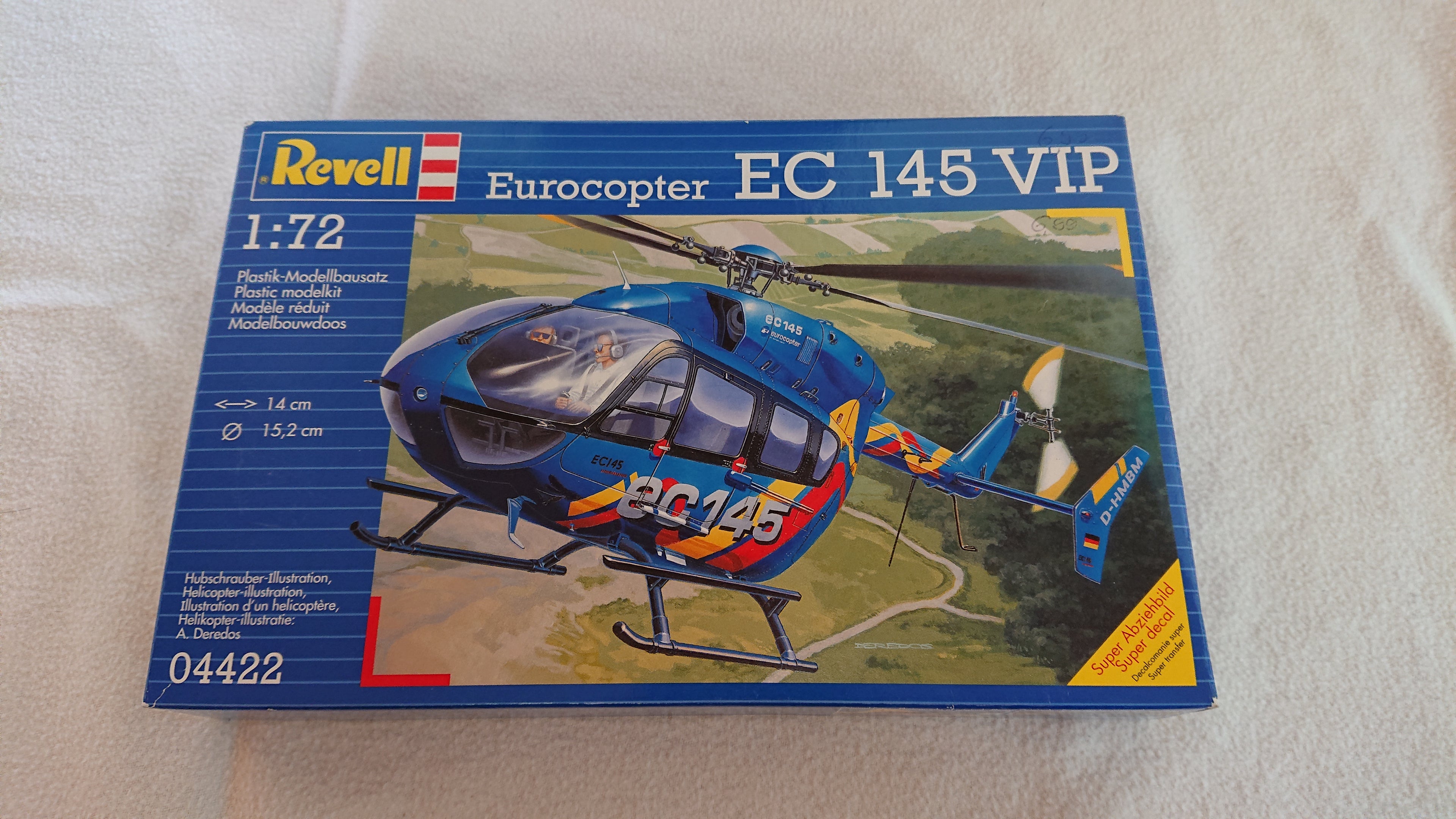 Revell 04422 Eurocopter EC 145 VIP 1:72
