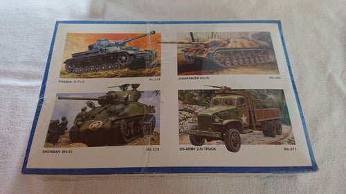 Italeri 229 Tank + Cargo Trailers 1:35