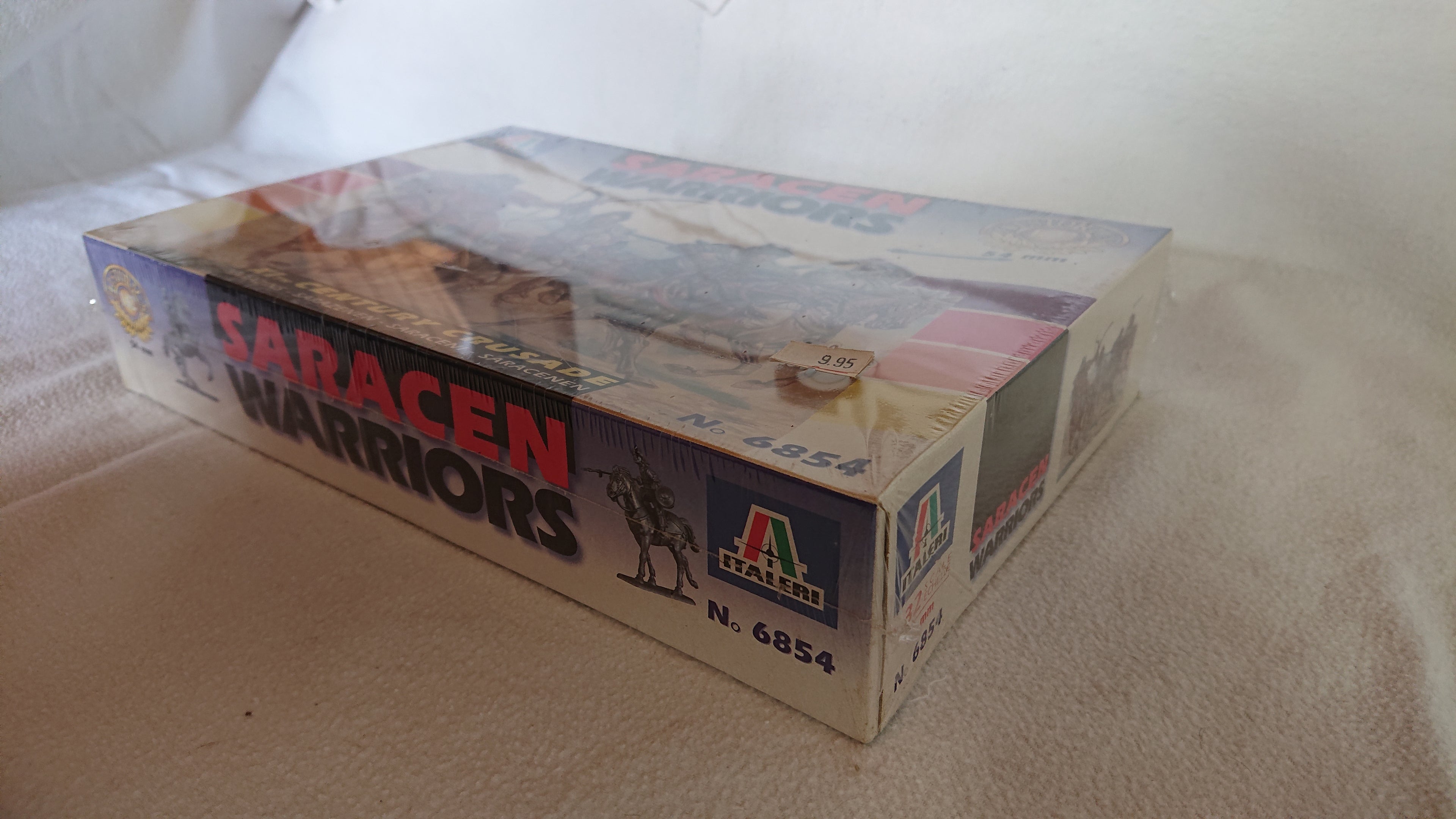Italeri 6854 Saracen Warriors 1:32