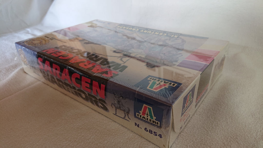 Italeri 6854 Saracen Warriors 1:32
