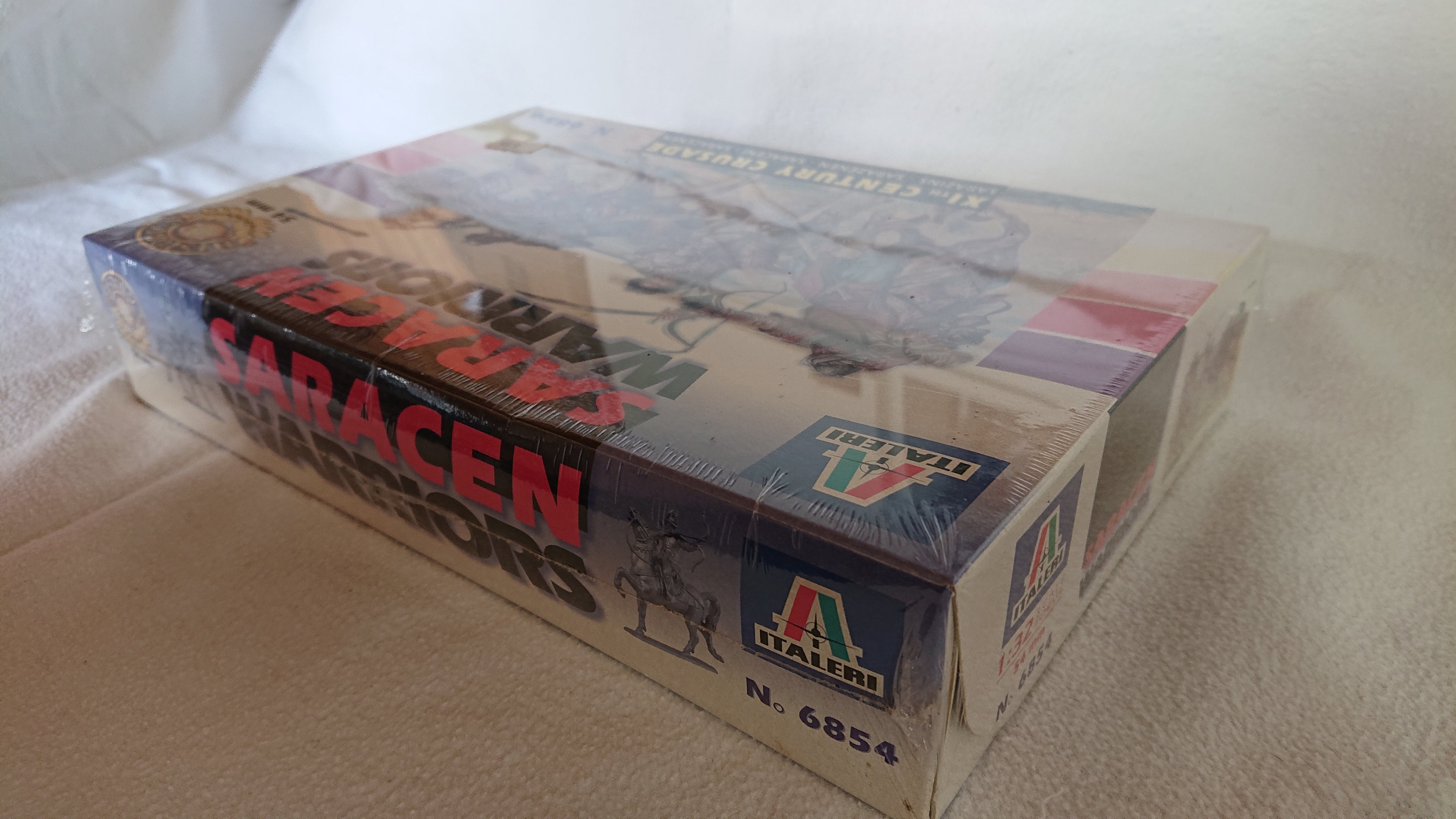 Italeri 6854 Saracen Warriors 1:32